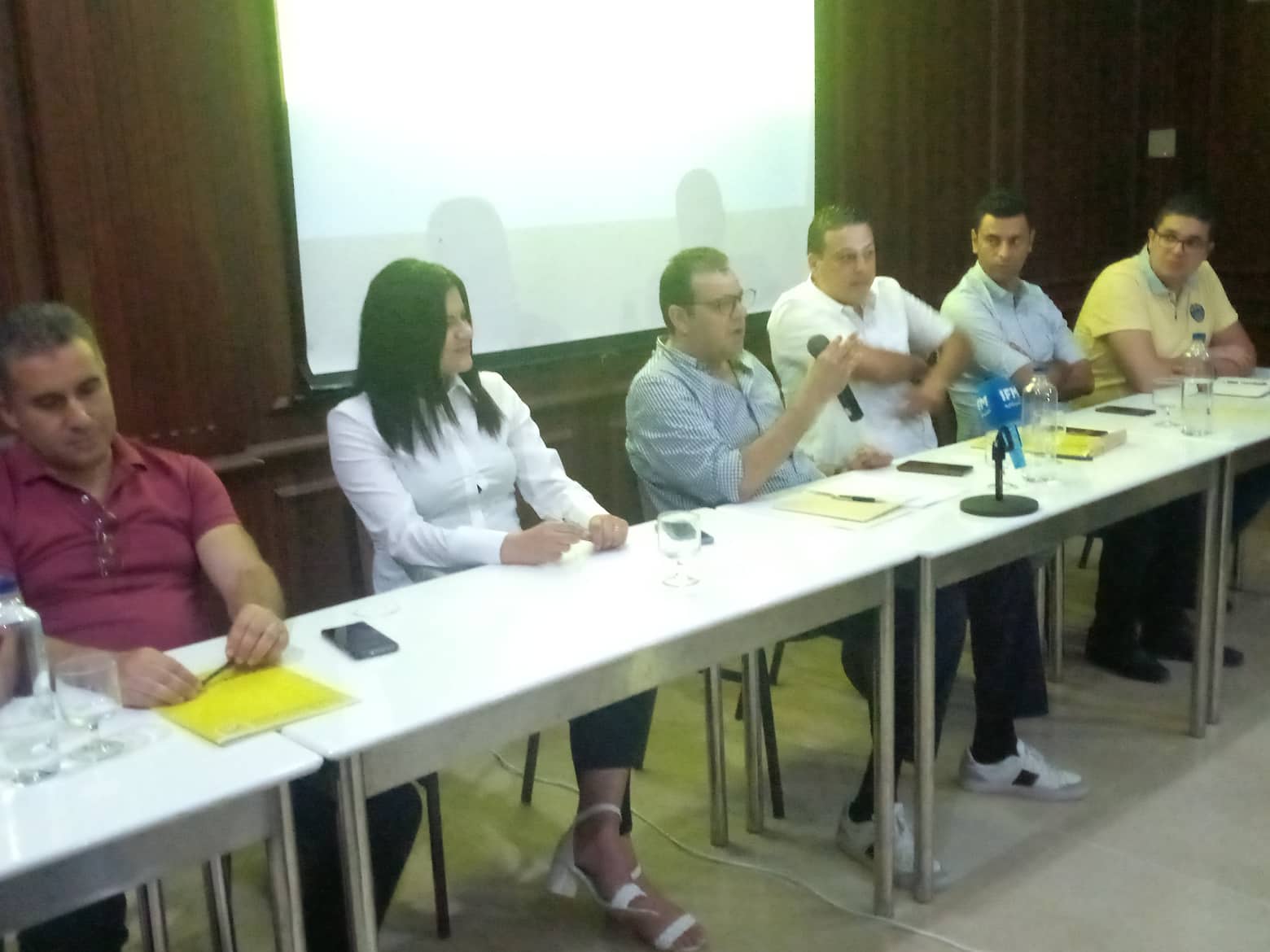 رئيس الهيئة التسييرية  للنادي البنزرتي: أعراض الناس خط أحمر ..وانطلاق التمارين غدا