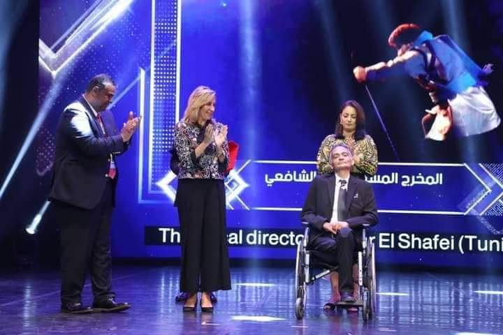  مهرجان القاهرة الدولي للمسرح..تكريم المسرحي انور الشعافي 