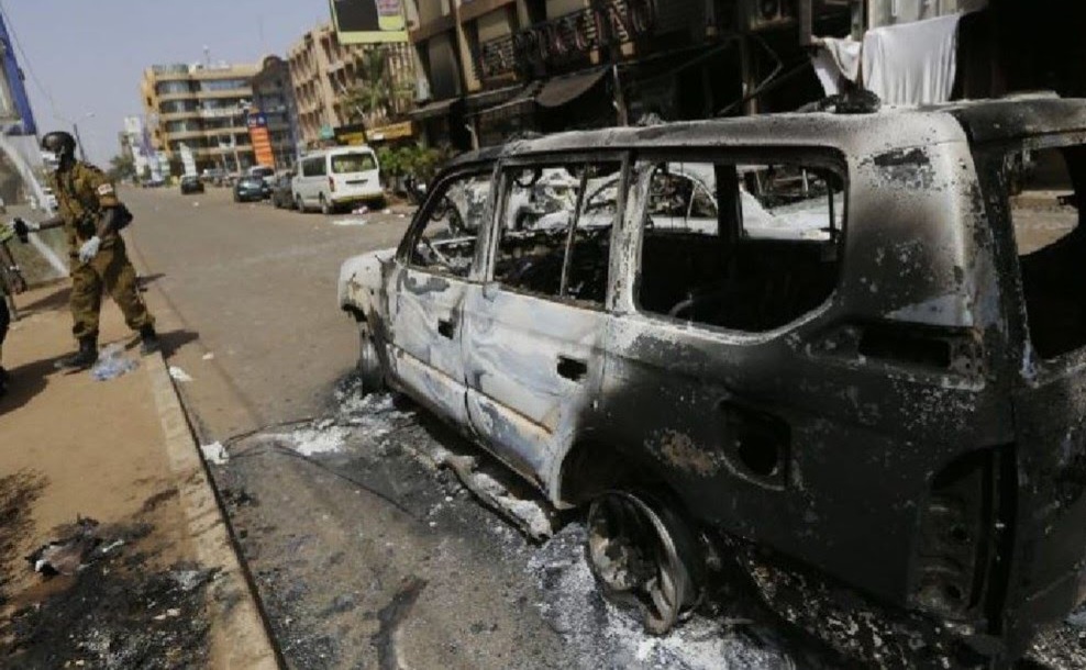 بوركينا فاسو.. عبوة ناسفة تودي بحياة 35 شخصا