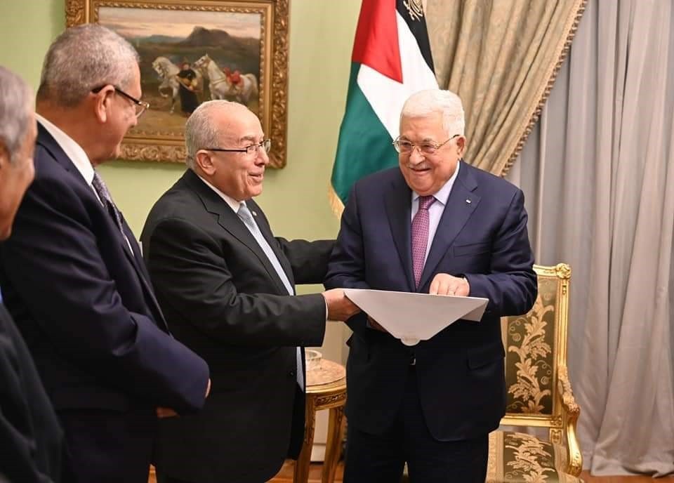 الجزائر تدعو الرئيسين المصري والفلسطيني لحضور القمة العربية