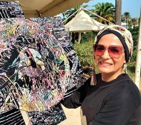 مهرجان المنستير الدولي للفنون التشكيلية ..الجائزة الاولى من نصيب الفنانة  فاطمة دمق