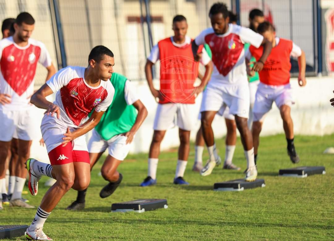 33 لاعبا في قائمة الافريقي الافريقية