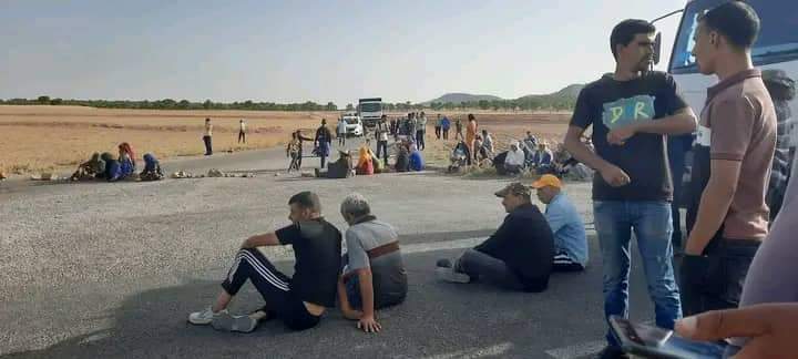 فيما يتواصل احتجازهم في ليبيا.. شقيق المحتجزين يوجه عبر "الصباح نيوز " نداء للسلطات التونسية للتحرك   " 