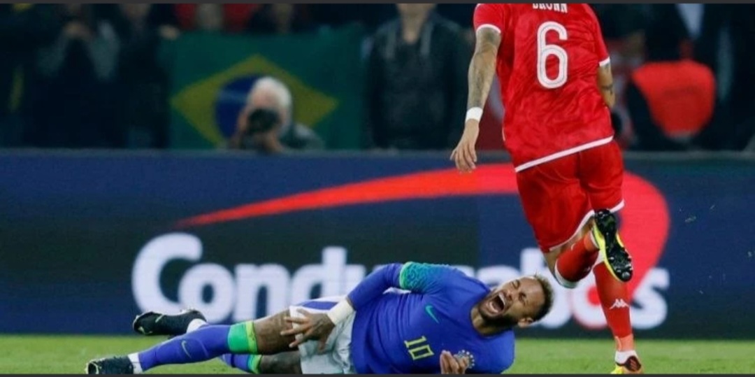 مدرب البرازيل: ديلان برون أراد إبعاد نيمار عن كأس العالم 