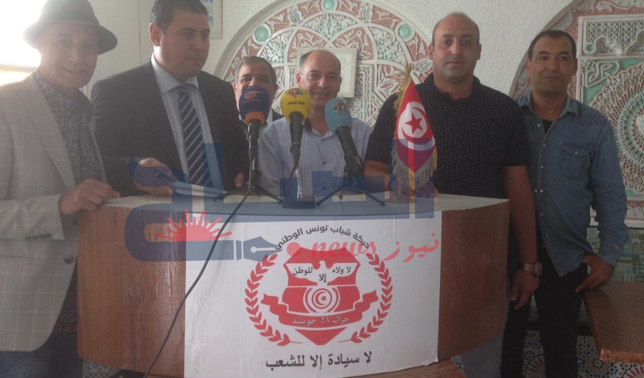 قيادي في حراك 25 جويلية لسعيد: حذار حتى لا يأكل الحمار المسار