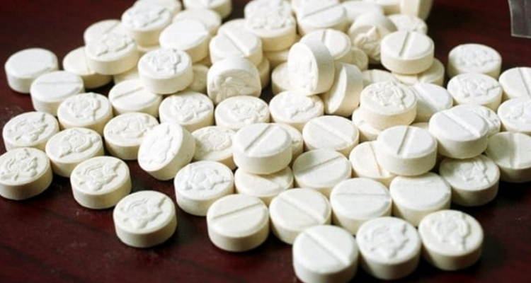  بنزرت ..حجز  اكثر من 7000  قرص مخدر 