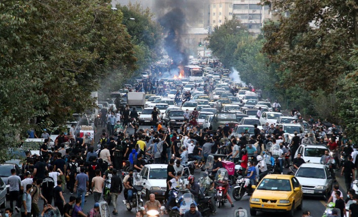 العفو الدولية: مقتل 52 شخصا في إيران خلال مظاهرات إثر وفاة مهسا أميني