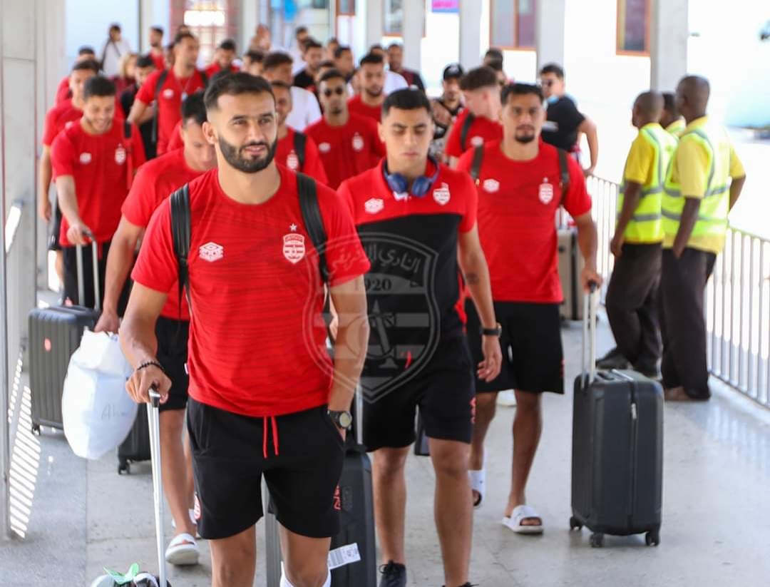  بعثة النادي الافريقي تحط الرحال في الزنجيبار