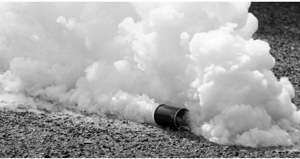 جربة..استعمال الغاز المسيل للدموع لتفريق عدد من اصحاب المصاغات 