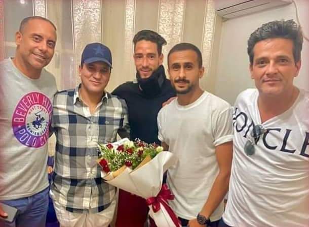  وفد من النجم الساحلي يعود قائد فريق الأمل الرياضي بحمام سوسة 