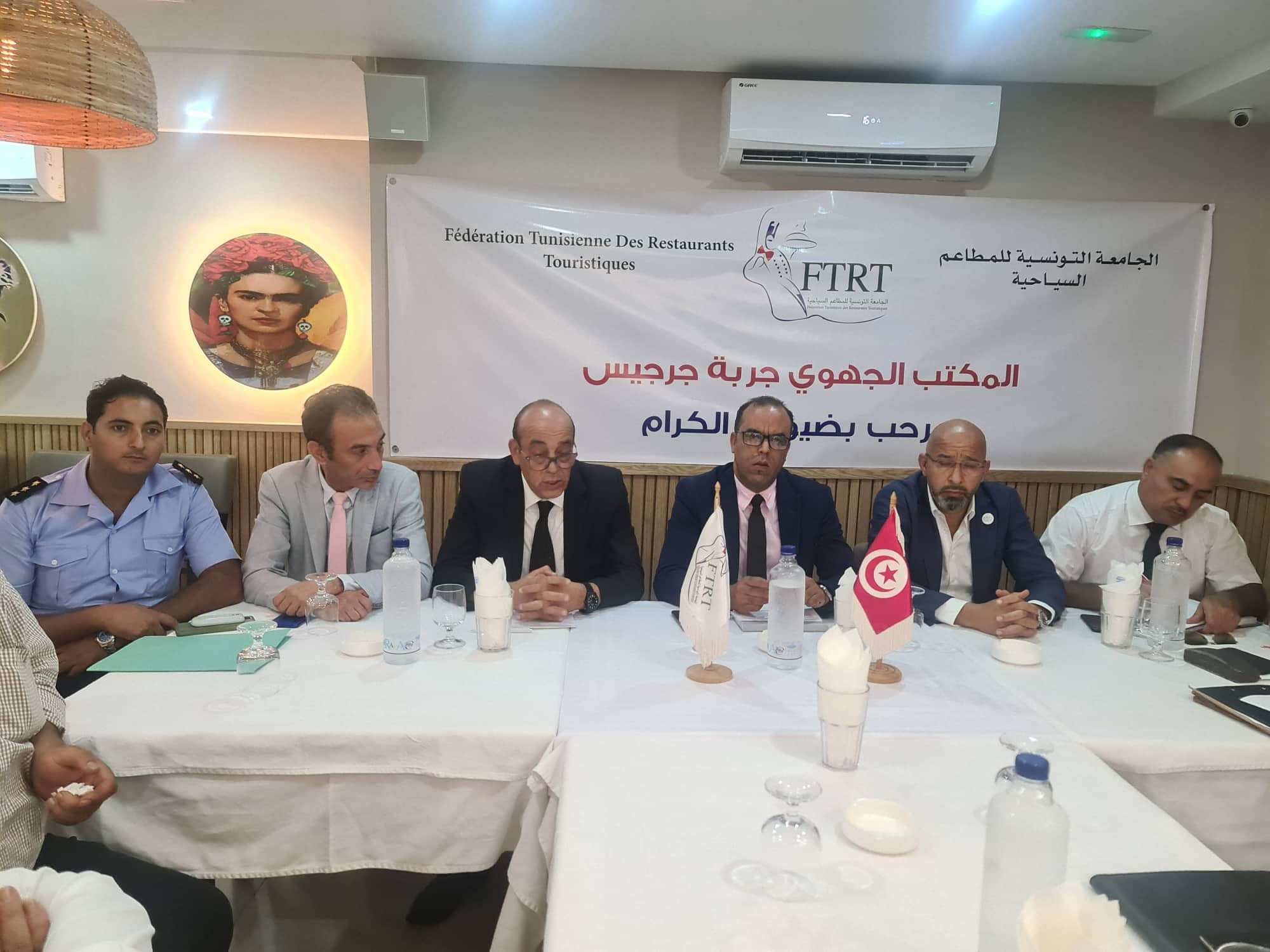   لإنجاح القمة الفرنكفونية.. آخر استعدادات المطاعم السياحية بجزيرة جربة 