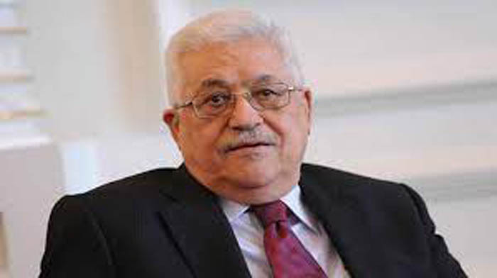 الرئيس الفلسطيني يحل بالجزائر للمشاركة في القمة العربية
