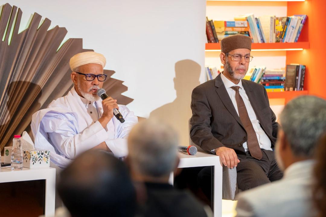 التقوا في الشارقة .. مجمعيون عرب: المعجم التاريخي يلم شتات اللغة العربية ويجمع الغابرين بالحاضرين