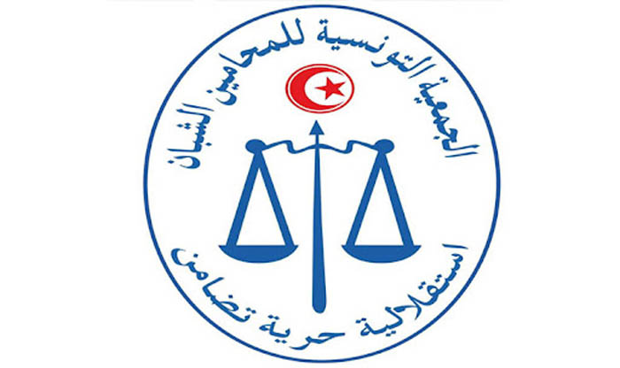 جمعية المحامين الشبان تعلن عن تكوين لجنة قانونية لمواجهة "الاعتداءات البوليسية"