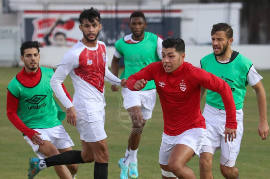 النادي الافريقي: مارشان يضبط التشكيلة.. وعرض خاص من الجماهير