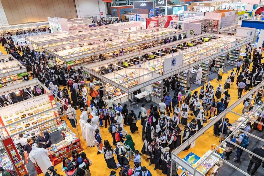 خمس دور نشر تونسية في معرض الشارقة الدولي ..  الكتاب التونسي مطلوب في الخارج لكن تكلفة الشحن الباهظة أبرز المعوقات