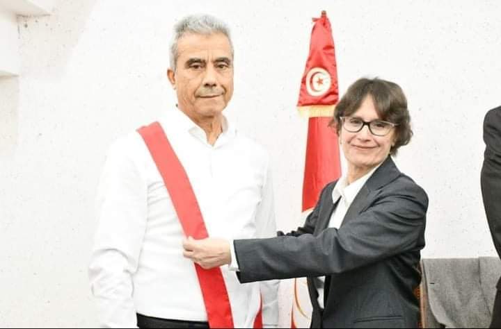 بعد حل المجلس البلدي بأمر رئاسي..تنصيب لجنة مؤقتة لتسيير الشؤون البلدية بقربة