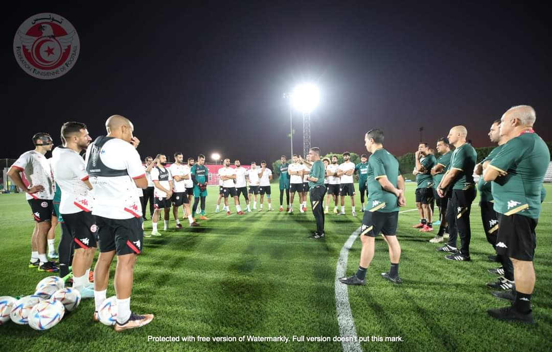 المنتخب التونسي ينهي تحضيراته لودية إيران