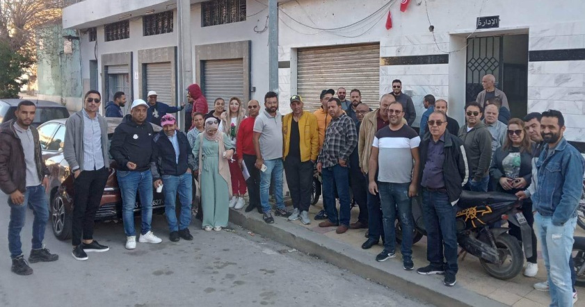 وقفة احتجاجية لأعوان "الستاغ" في منزل بورقيبة