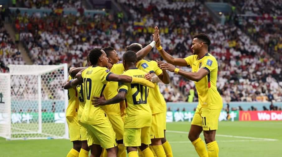  مونديال قطر: بداية متعثرة للبلد المستضيف 