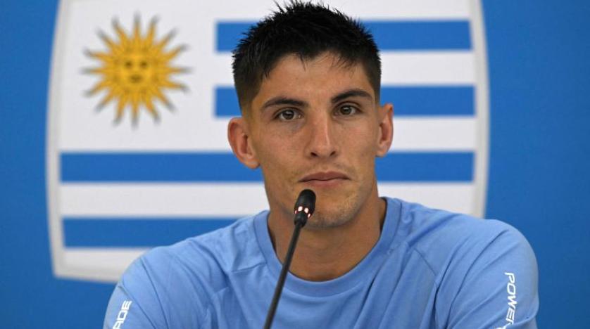 حارس الاورغواي  قلق من سرعة الكرة المستخدمة في مونديال 2022 !