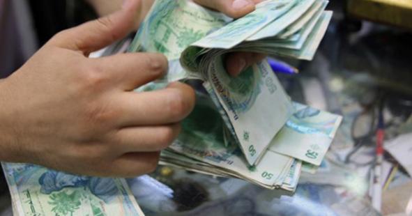 صاحبها يجمع الأموال بين سوسة والمنستير ..ايقاف شاحنة وحجز 179 الف دينار