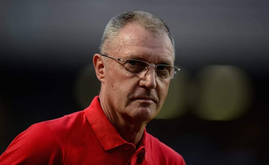 هل يعود رود كرول لتدريب السي آس آس ؟