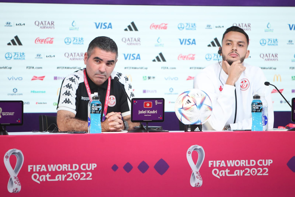 المنتخب الوطني يخوض مباراة فرنسا بالزي الأبيض