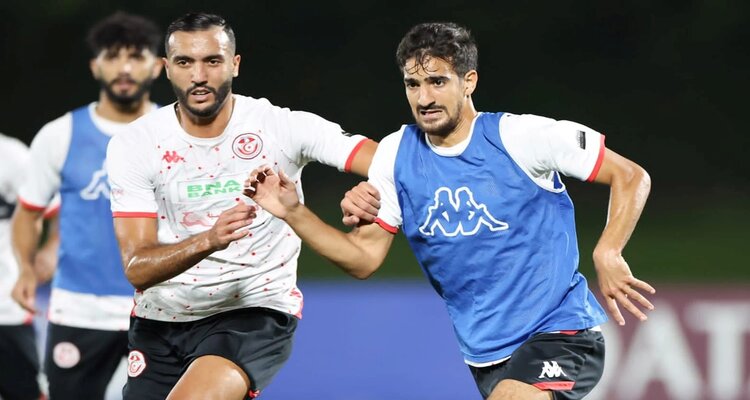 التشكيلة الأساسية للمنتخب الوطني في مواجهة فرنسا