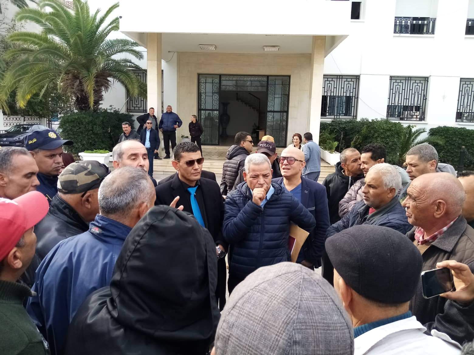 بنزرت ..إسناد 45 رخصة " لواج" جديدة لفائدة مهنيي القطاع