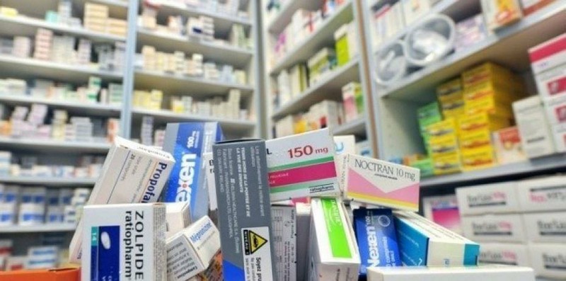 تعليق إيقاف نشاط موزّعي الأدوية بالجملة