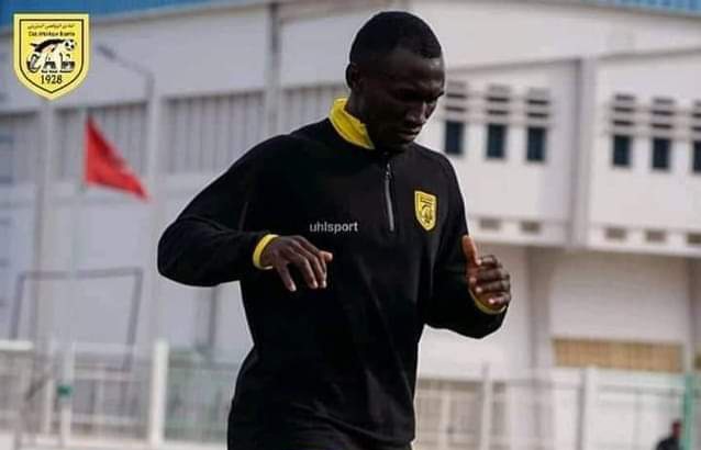 كالي بانغورا يقترب من هلال الشابة 