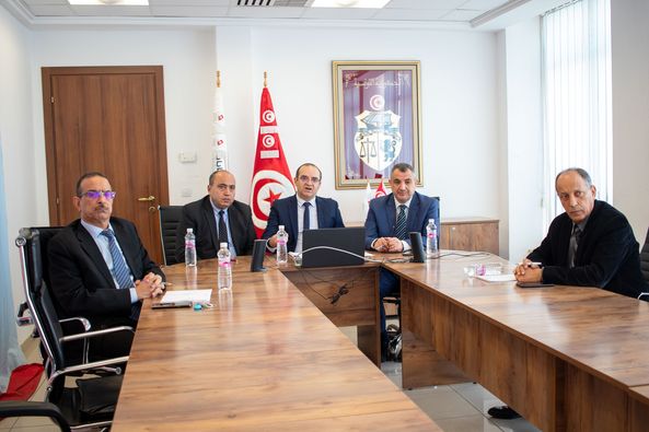 اجتماع لأعضاء هيئة الانتخابات لتقييم مراحل العملية الانتخابية التشريعية