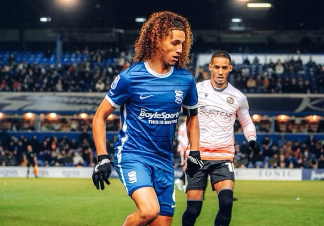 أولمبيك مرسيليا يتابع حنبعل المجبري 