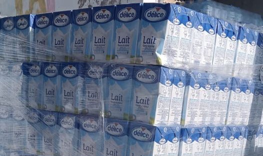 دار شعبان الفهري .. حجز 2880 علبة من مادة الحليب المدعم  وتحرير محضري بحث