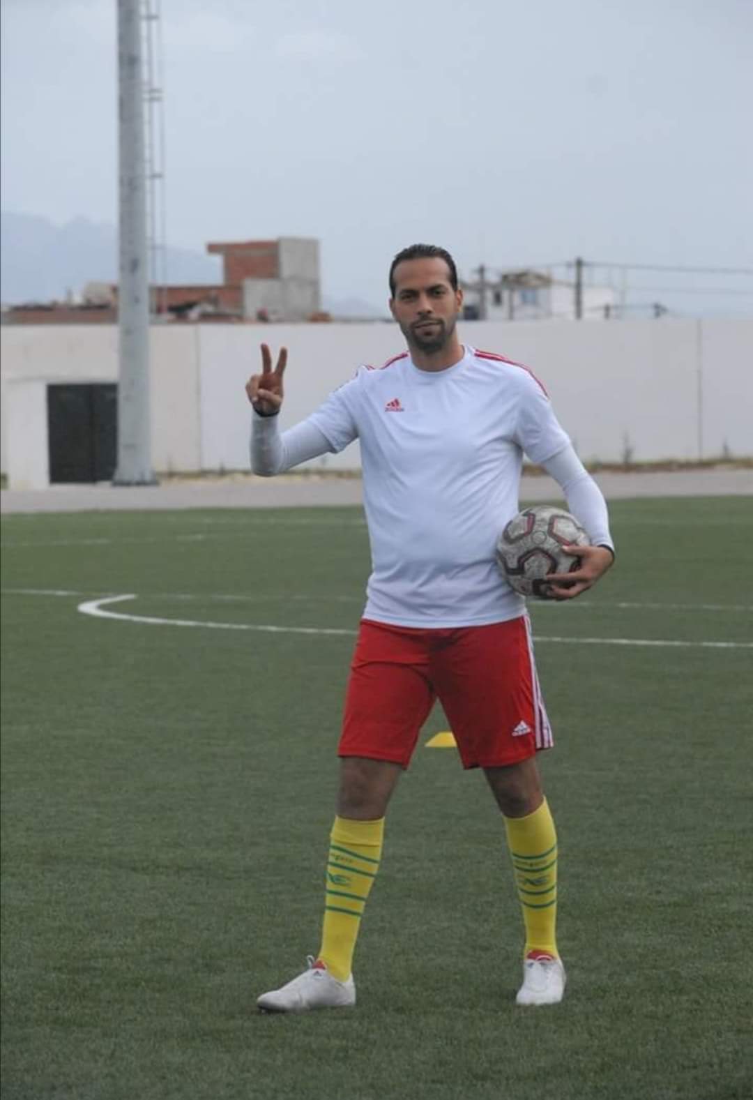النجم الخلادي .. الهيئة تستجيب لطلب المدرب الجديد
