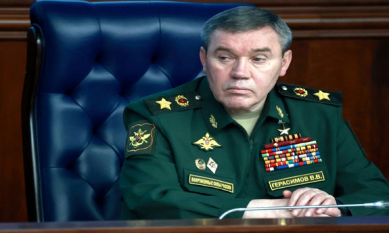 قائد الجيش الروسي يتولى شخصيا إدارة حرب أوكرانيا
