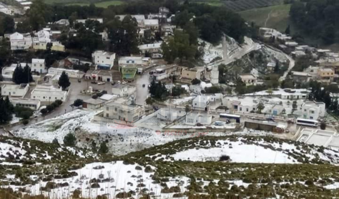    جومين تكتسي حلة بيضاء 