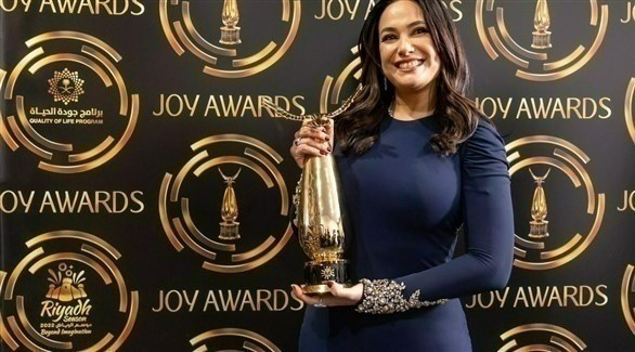 هند صبري تفوز بجائزة أفضل فنانة في السينما بـJoy Awards