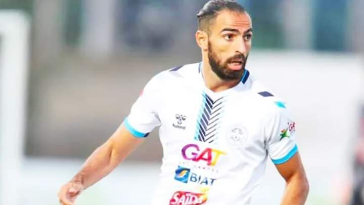 في انتظار رفع المنع من الانتداب.. حمزة الجلاصي يلتحق بالنجم الرياضي الساحلي