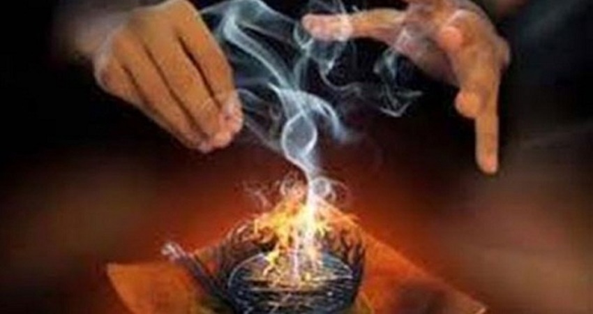   على طريقة أفلام الرعب.. مشعوذ ينهي حياة مشعوذ آخر.. قطع جثته ثم دفنها في برميل!! 