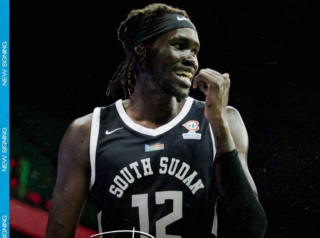 كرة السلة: الاتحاد المنستيري يتعاقد مع لاعب منتخب جنوب السودان دنغ أكووث
