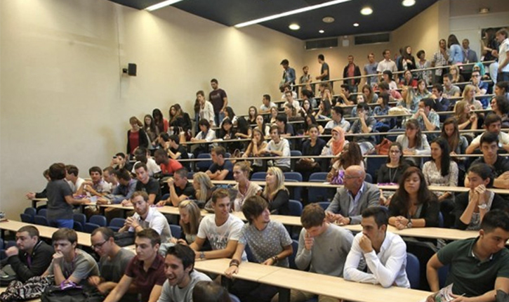    بين وزارتي التربية والتعليم العالي: خلافات.. تصعيد وتجاذبات.. فأين الحق في التعليم؟