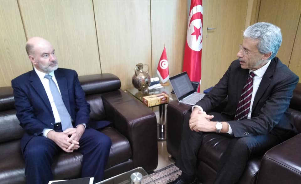 وزير الإقتصاد وسفير سويسرا يؤكدان الحرص على مزيد دفع التعاون الثنائي 
