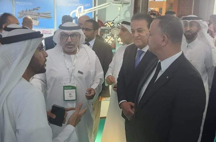 وزير الصحة يلتقي نظيريه المصري والسعودي في دبي