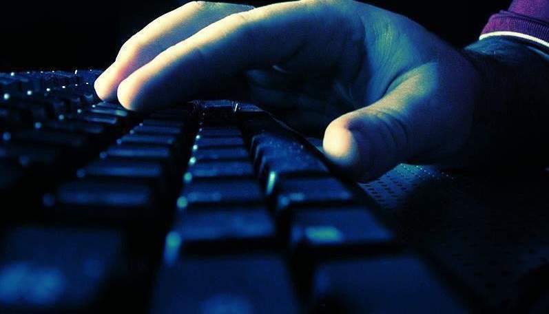 تحت طائلة التهديد ... يستدرج الأطفال القصر للتحرش بهم جنسيا ببن عروس