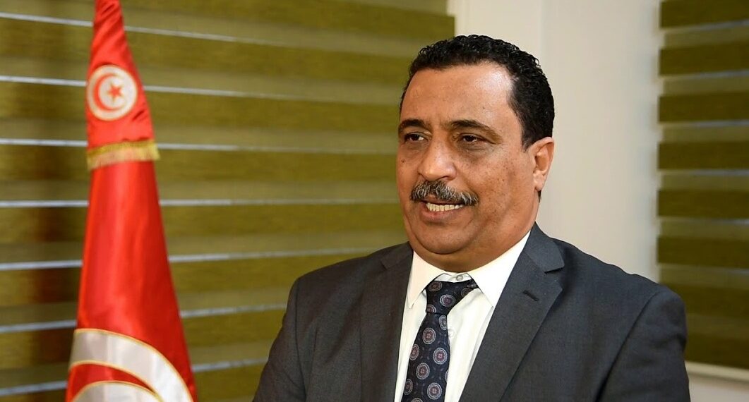 كاتب عام نقابة السلك الدبلوماسي لـ"الصباح": نساند كل مبادرة إصلاحية ومراجعة القانون الأساسي من الأولويات