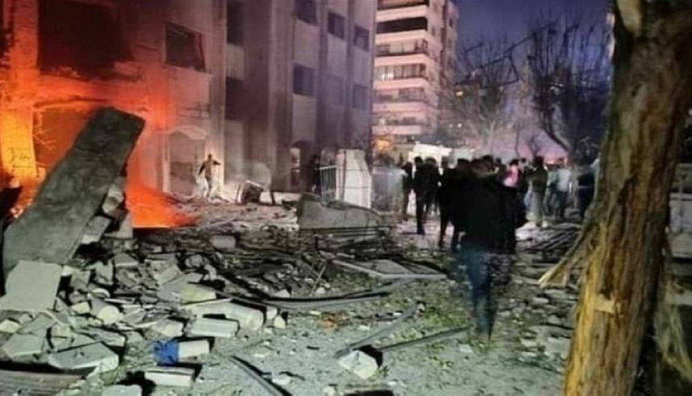 دمشق: مقتل 15 وإصابة آخرين في قصف إسرائيلي استهدف حياً يضم أجهزة أمنية ومركزاً إيرانياً 