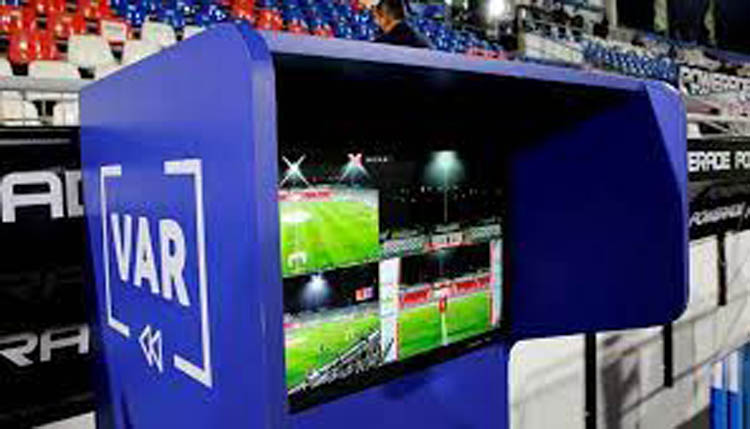 رغم مغالطات إدارة التحكيم: الـ"var" يغيب عن مباريات الجولة الأولى من البلاي أوف 