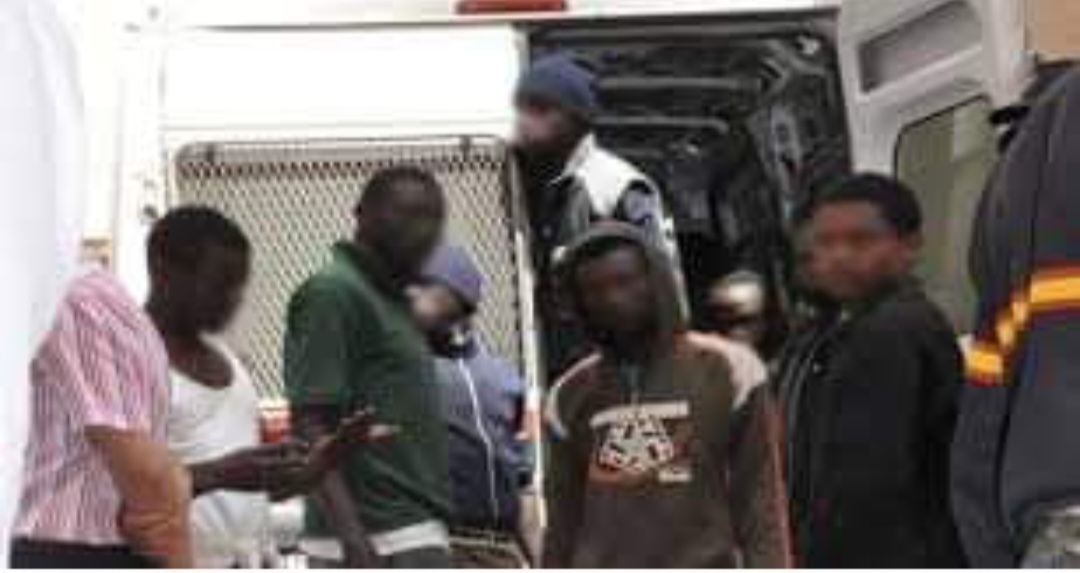 القبض على 25 شخصا من جنسيات إفريقيا جنوب الصحراء مقيمين بطريقة غير قانونية 